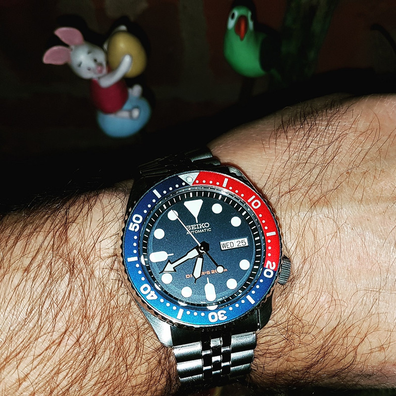 Seiko Prospex SKX009 Cal. 7S26 Auto 200M (1)