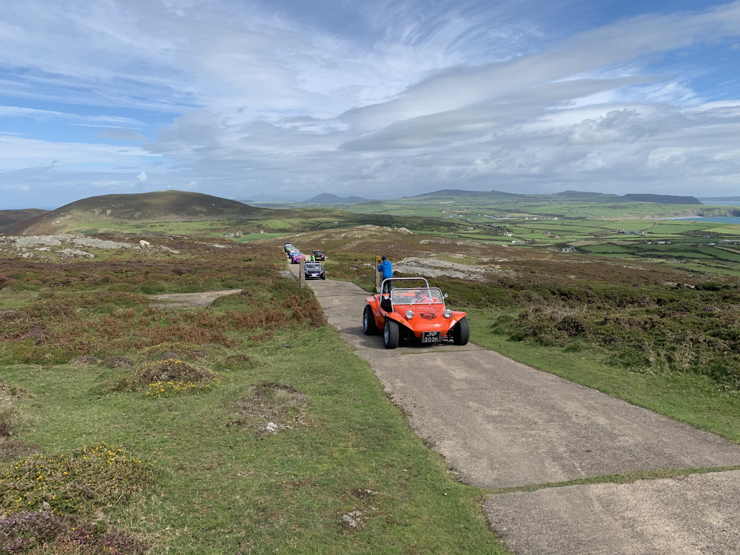 7FE58BB3-AA1F-43CB-AAAC-7EE5527948DA