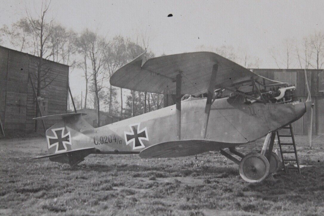 Foto Photo 70207 WW1 WK1 Erster Weltkrieg Flugzeug airplane Balkenkreuz C9204 (1)