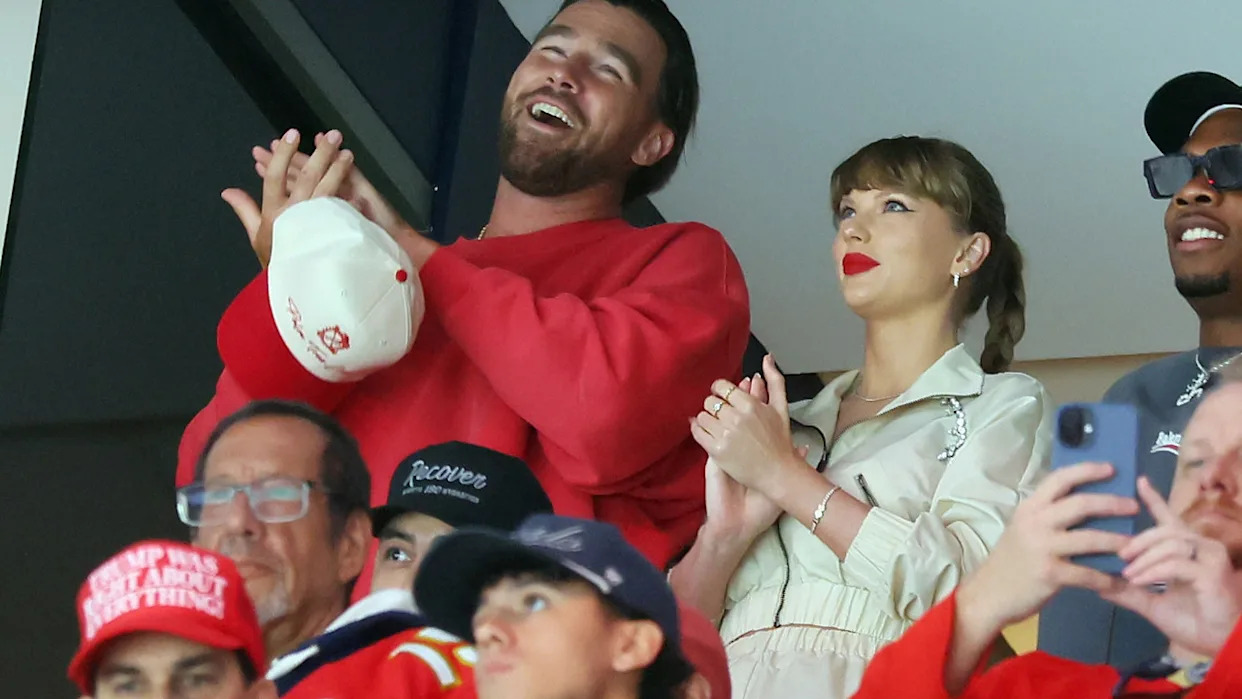 Taylor Swift Fans Celebrate Heartwarming Engagement