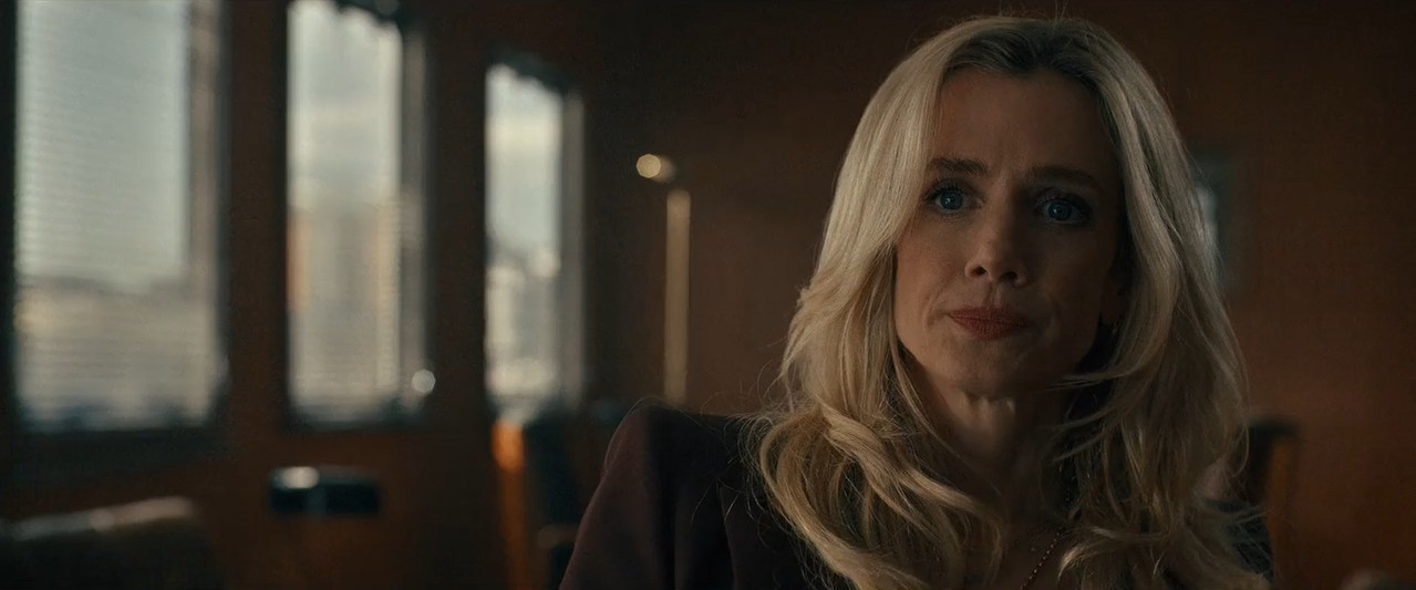 MobLand 2025 WebRip Season 1 [Hindi + English] 480p 720p ESub Screenshot