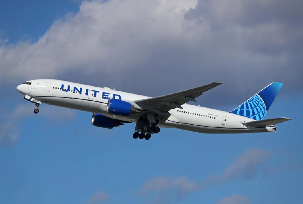 How to Connect with United Airlines for Flight Rescheduling