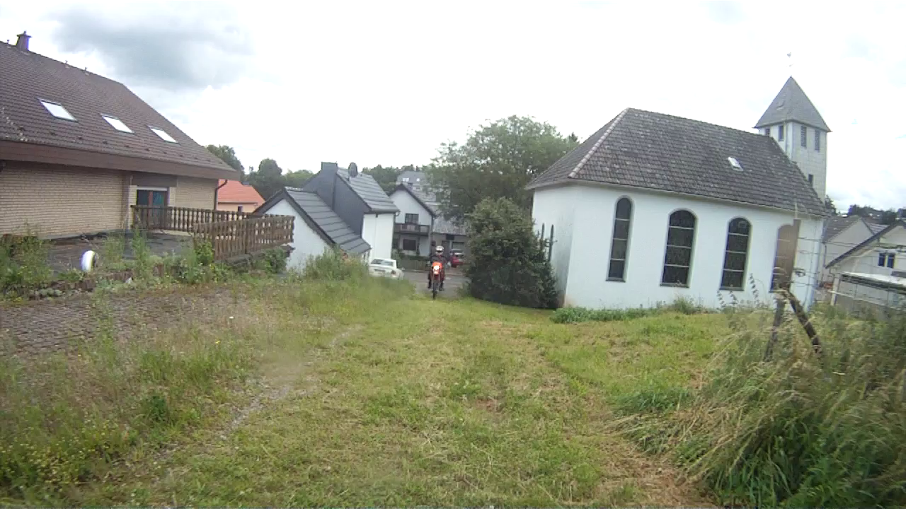 vlcsnap-2016-07-03-18h13m56s707