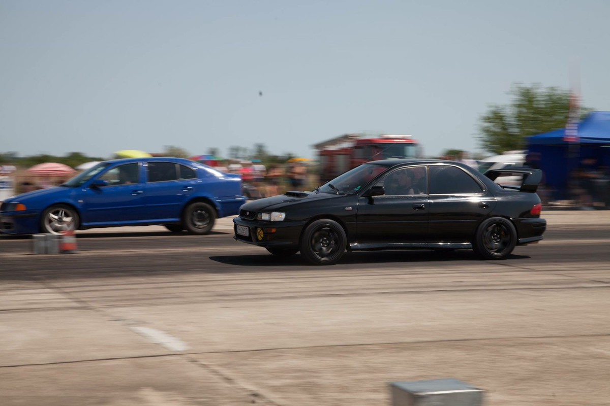 C28651F3-4659-4805-A41E-83D33B94B3DE