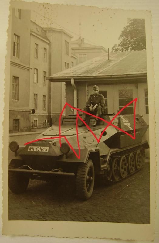 Originales Foto WH Schützenpanzerwagen Sd.Kfz.25
