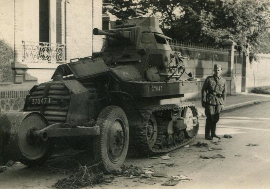 fG4sX8EmW2MB139153718513P4415