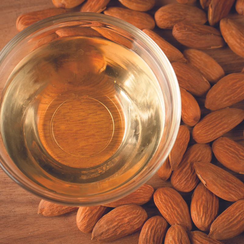 Huile d'Amande - Ingrédients Cosmétiques Naturels du Maroc