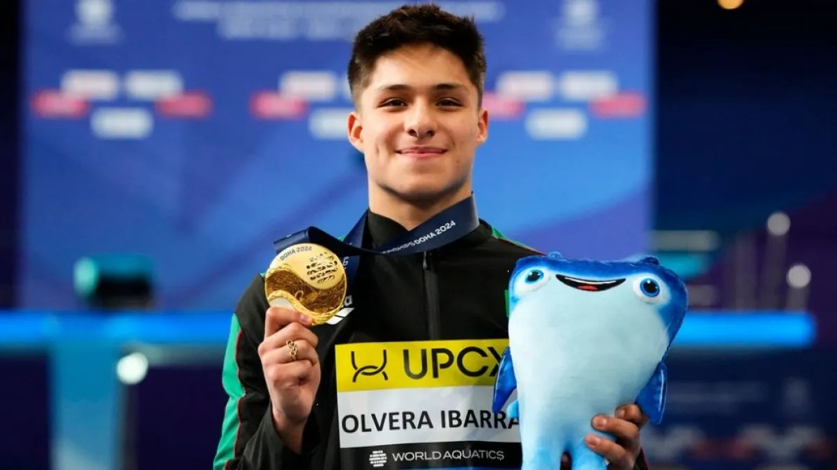 Clavadista mexicano, Osmar Olvera, consigue medalla de oro en Doha 2024