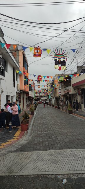 Día 22 (9 julio): Otavalo - Quilotoa - Galápagos 2022 (1)