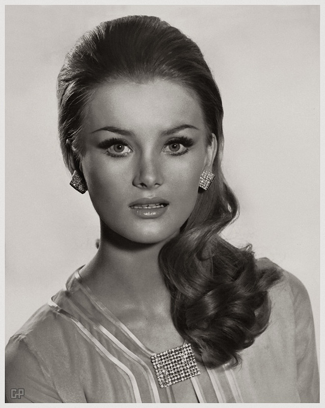 barbara_bouchet_ma37