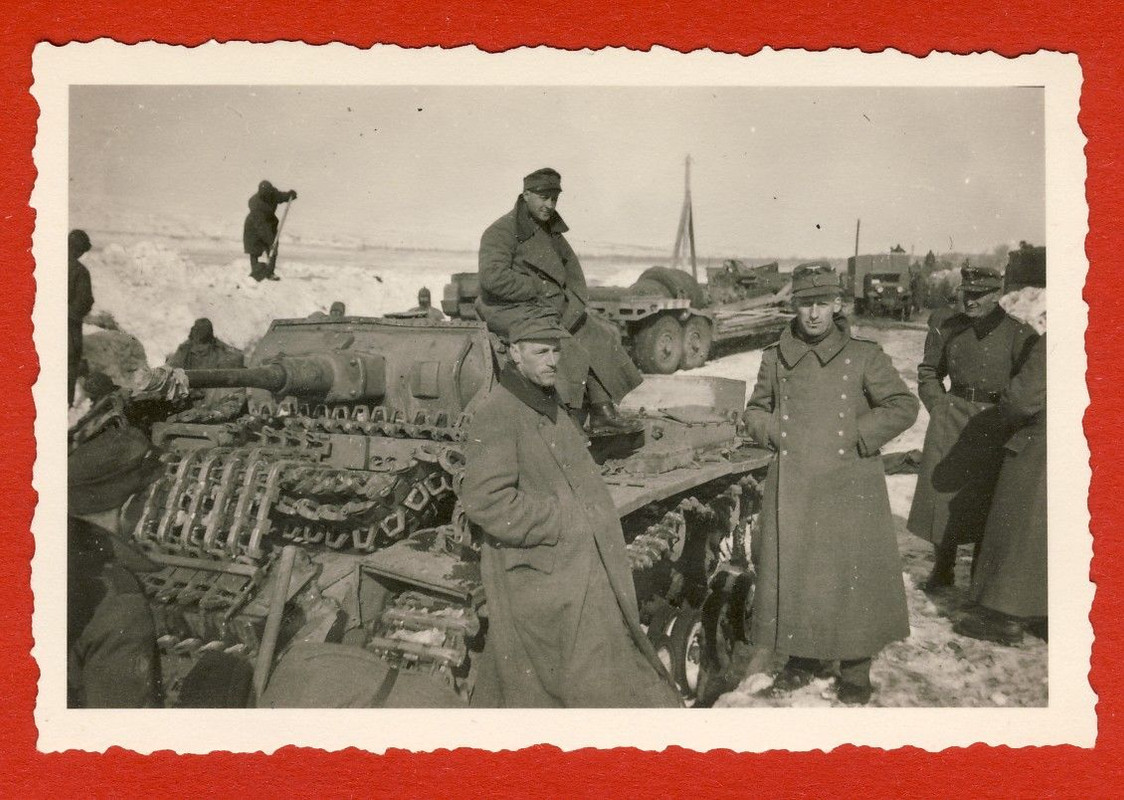 Fotos Panzer in Rußland Kolonne Hänger LKW Schnee Wüste