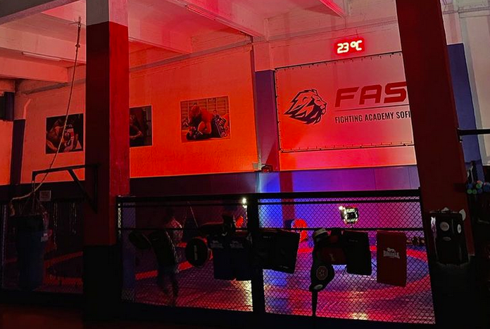 Боксов турнир за любители в столичната зала FAST