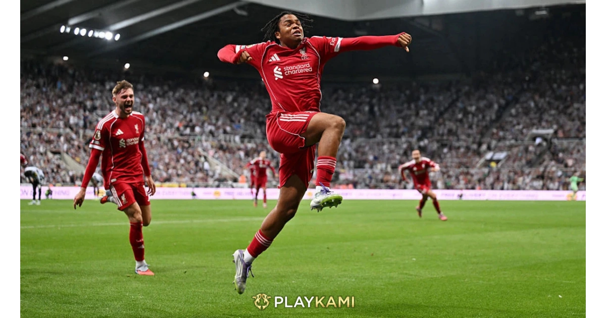 pencetak gol termuda The Reds Rio Ngumoha