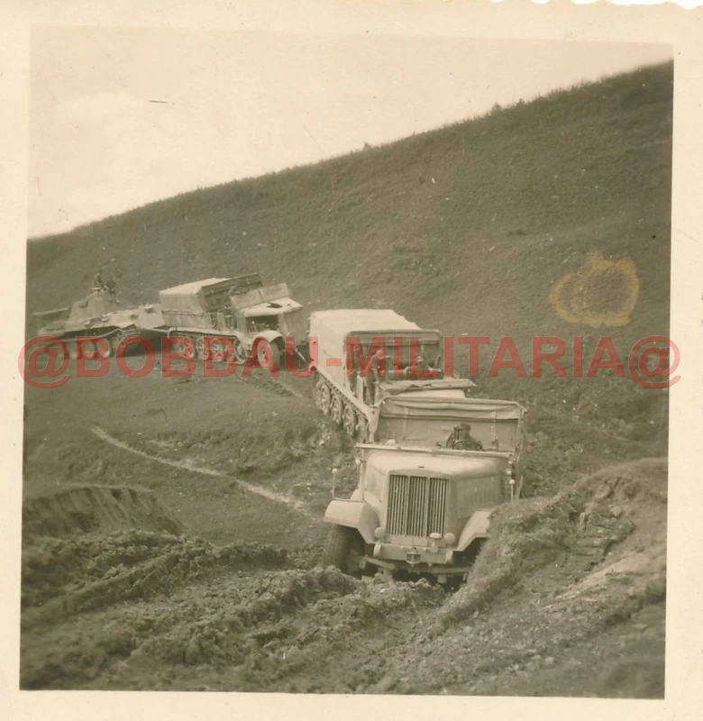 R360 Foto 1944 Werkstattzug Sd Kfz Halbkette Panzerkampfwagen V Panther Panzer