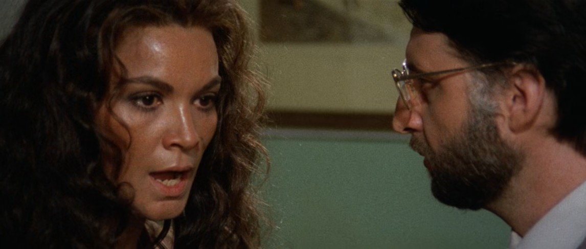 Non Si Sevizia Un Paperino (1972) BRRip.VOSE.mkv_snapshot_00.59.10.931