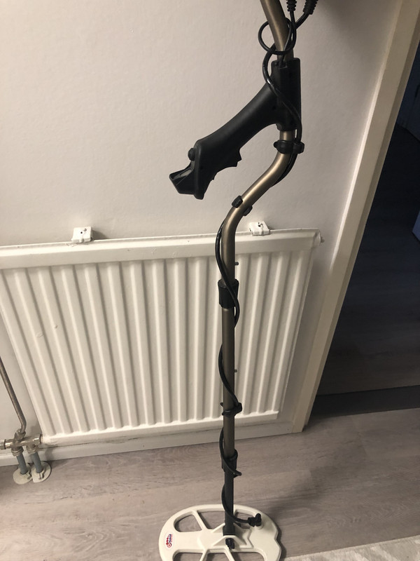 599C0FEF-5ACE-45ED-B9B1-9BC35FA20A74