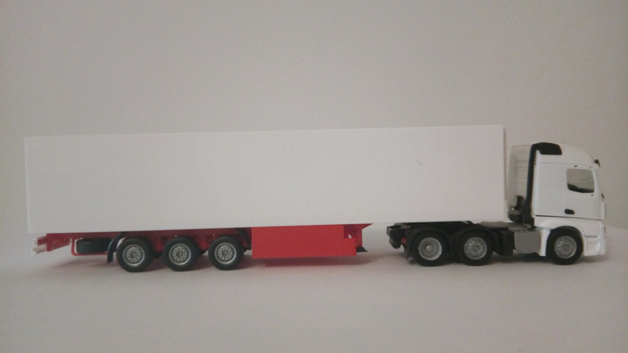 Mcht (8737)