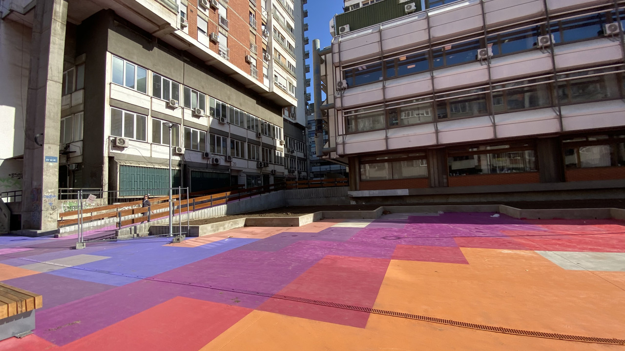 AA355E1A-BE63-4EB7-880B-DD5A6093B908