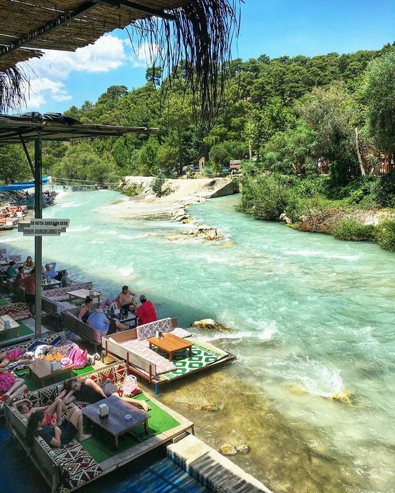 turquoisewaterestaurant.jpg