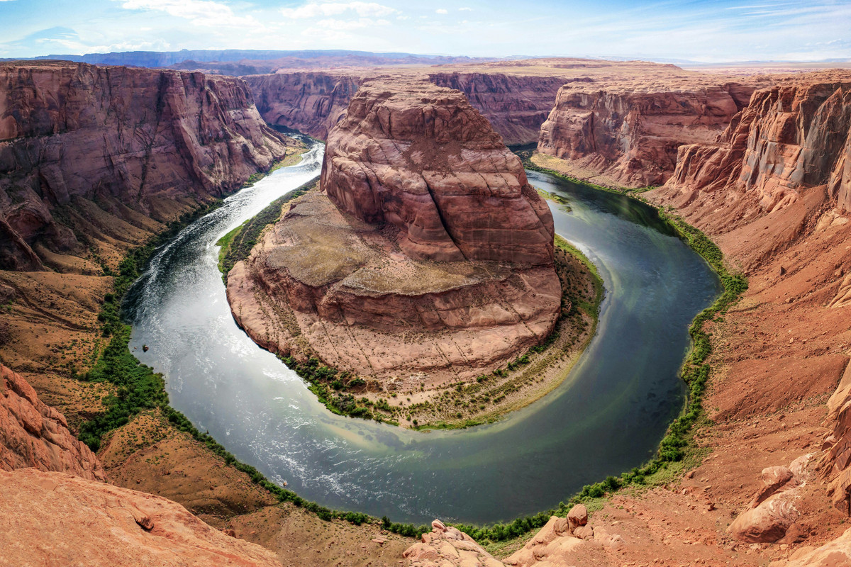  West
							Rim