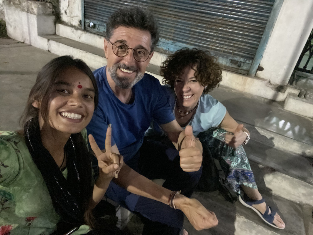 India: Un viaje esperado después de la pandemia - Blogs de India - Etapa 14 - De Orchha a Varanasi: Orchha y viaje en tren nocturno. (4)