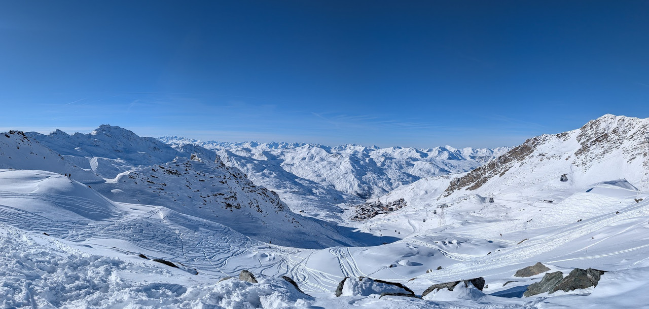 PXL 20251129 120446581 PANO