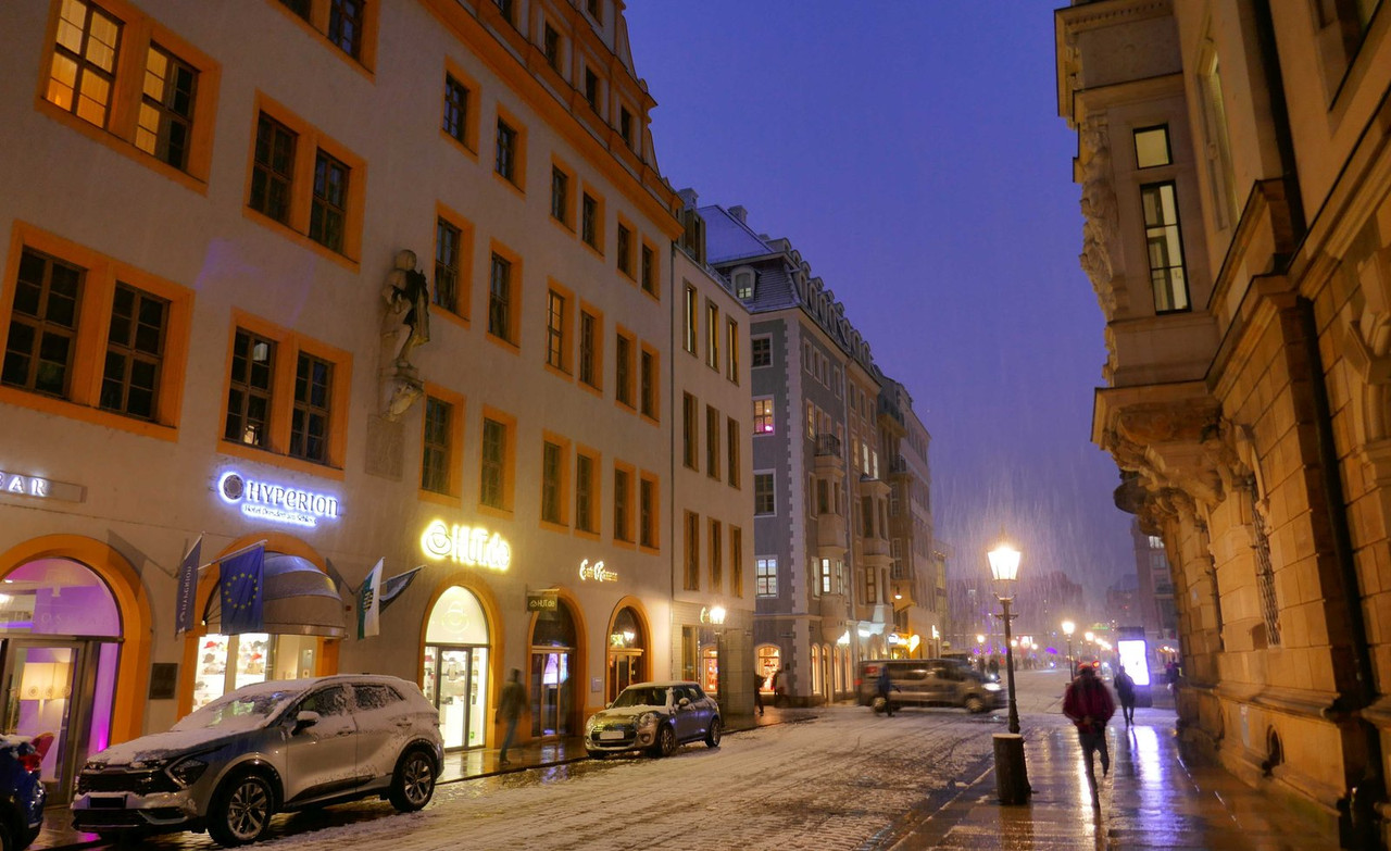 Bild: https://i.postimg.cc/C1xfL8jw/P1260287.jpg