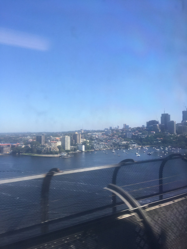 AE53AAC0-7F1C-42BE-AA60-001CB0D64092