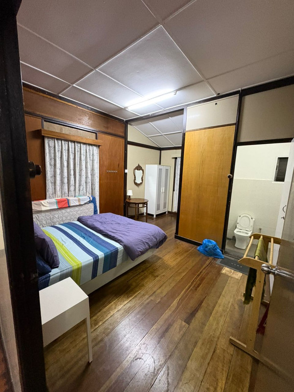 Bilik Ketiga - Private Room