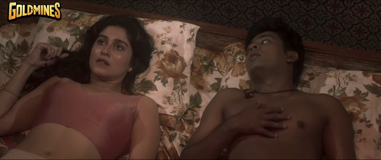 [Image: vlcsnap-2025-09-11-18h01m35s313.png]