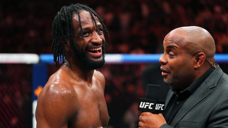 Нийл Магни срещу Елизеу Залески на UFC Vegas 108 