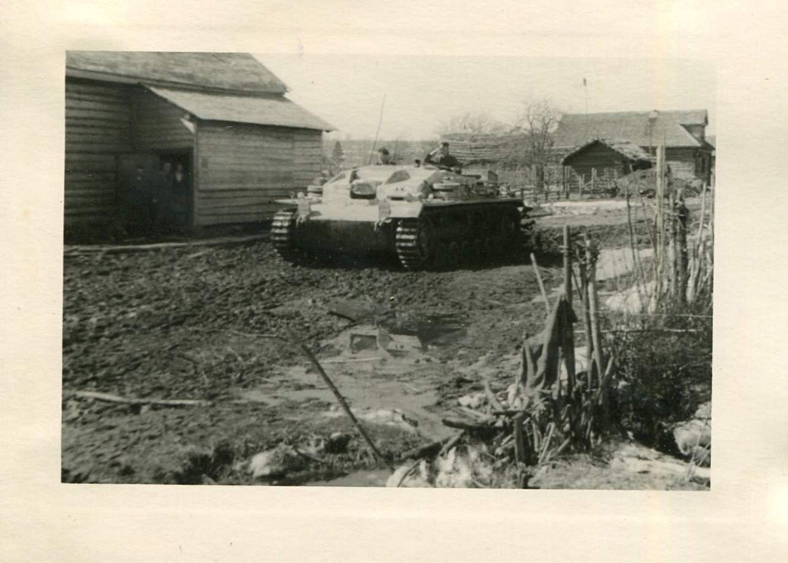 Orig. Foto Sturmgeschütz III Sd.Kfz.142 Russland