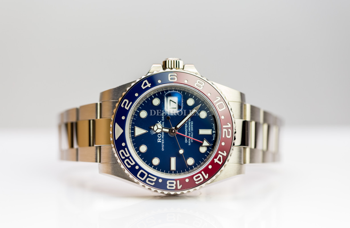 Excellent Rolex 126719BLRO GMT Master White Gold BLUE DIAL July 2021 FULL SET