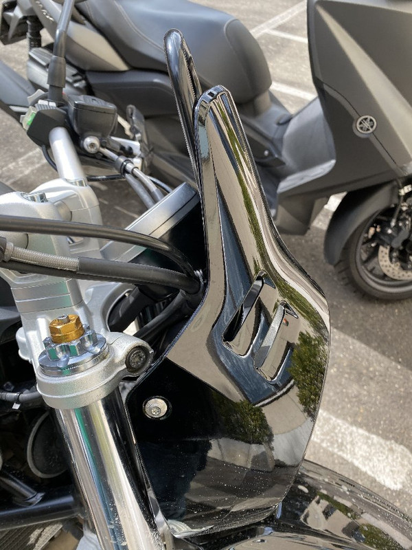 DA16A910-F946-47C6-BD11-98AF5ED1B6FC