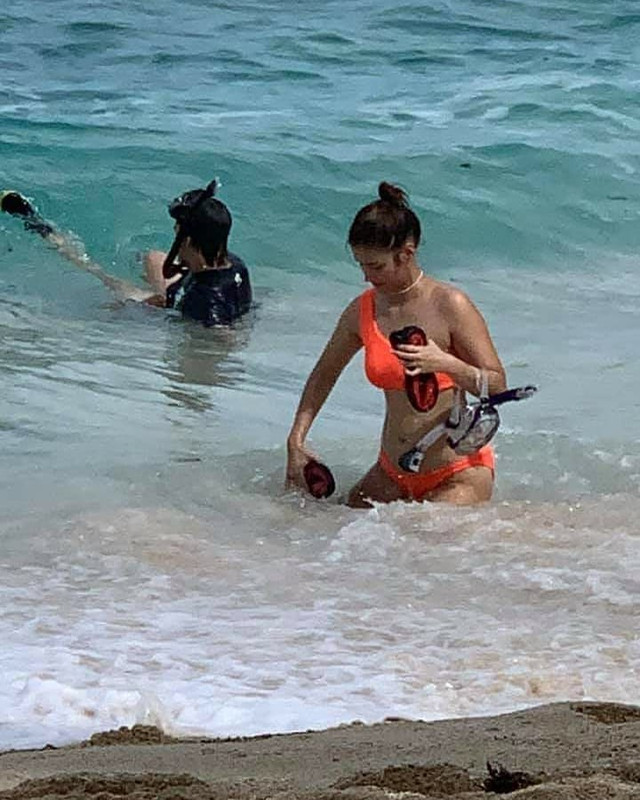 lizquenupdates24-___CJzjRP2D0IA___-1