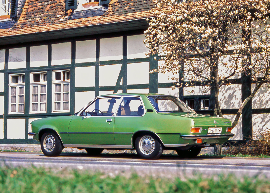 04-Opel-Rekord-15184