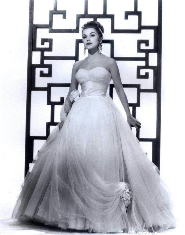 debra_paget_201