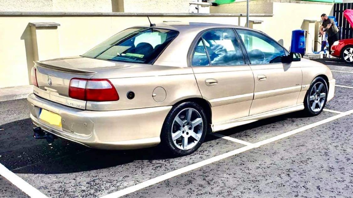 A635E657-37B4-42C9-AC08-9E4203B25D6C