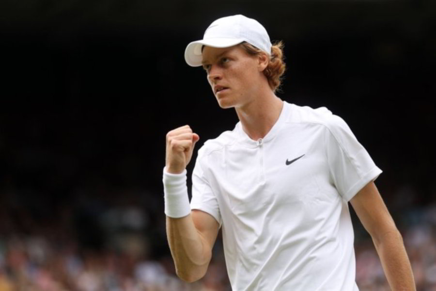 Tennis Wimbledon: Djokovic vince in rimonta su Sinner e si qualifica alle Semifinali