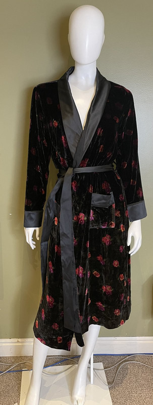 VICTORIA'S SECRET LONG VELVET PACKET ROBE WOMENS SMALL