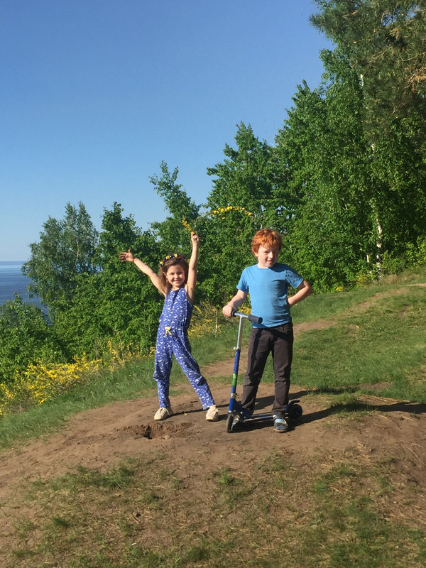 8C6579F0-1B3F-4487-B71F-965994E164A3