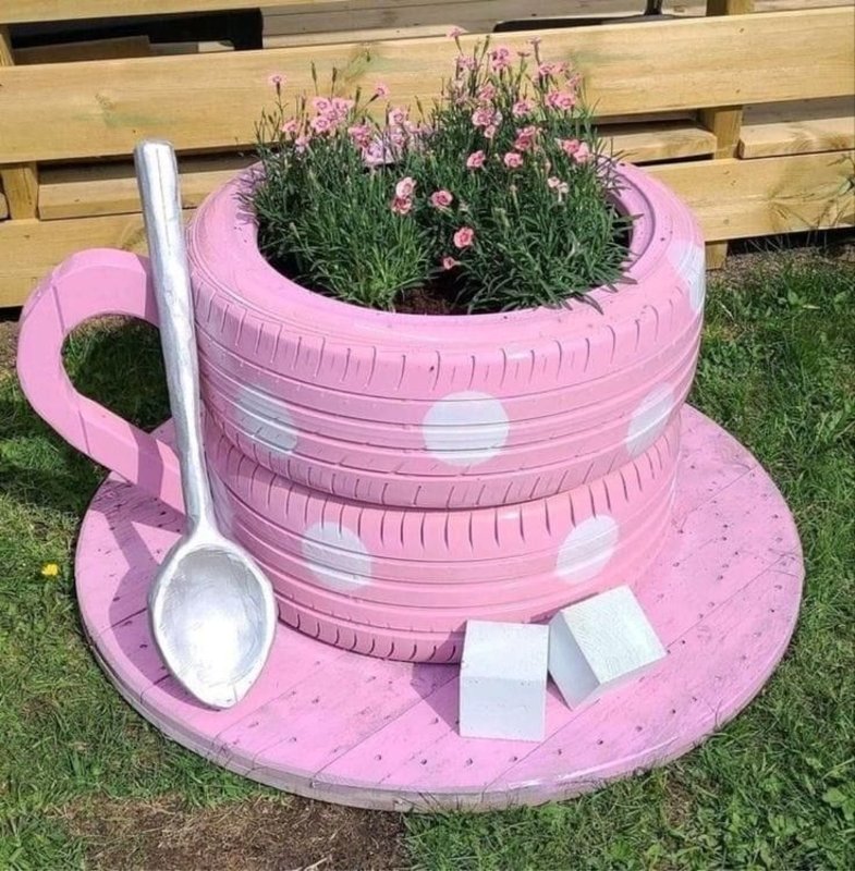 pink-cup-tyres.jpg