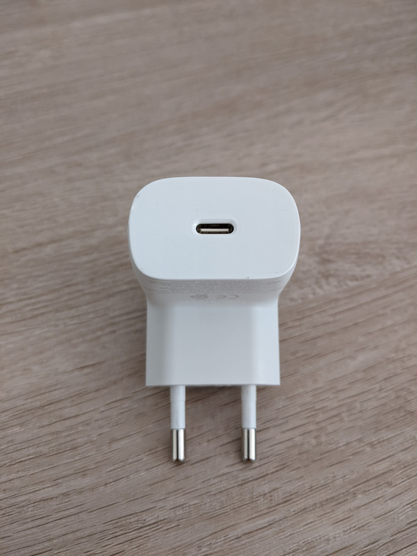 Belkin-Boost-Charge-20-W-Tipo-C.jpg