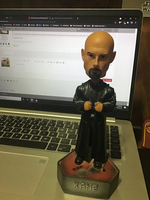 Kane-Bobblehead.jpg