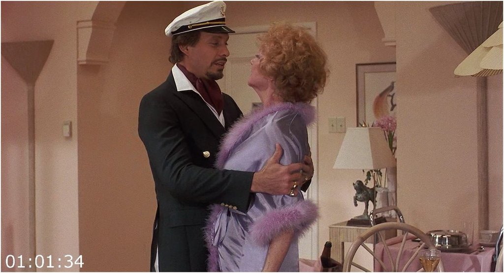 Private-Resort-1985-FHDMastered-Hevc1080p-Blu-Ray-English-CZ-PHDTeam.jpg