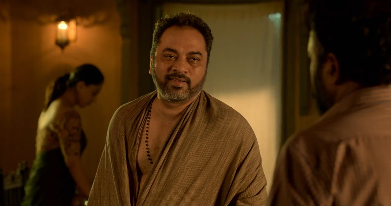 Jhansi (2022) Season 1 [Hindi + Tamil + Telugu + Malayalam + Kannada] WebRip 480p, 720p ESub - Complete Screenshot