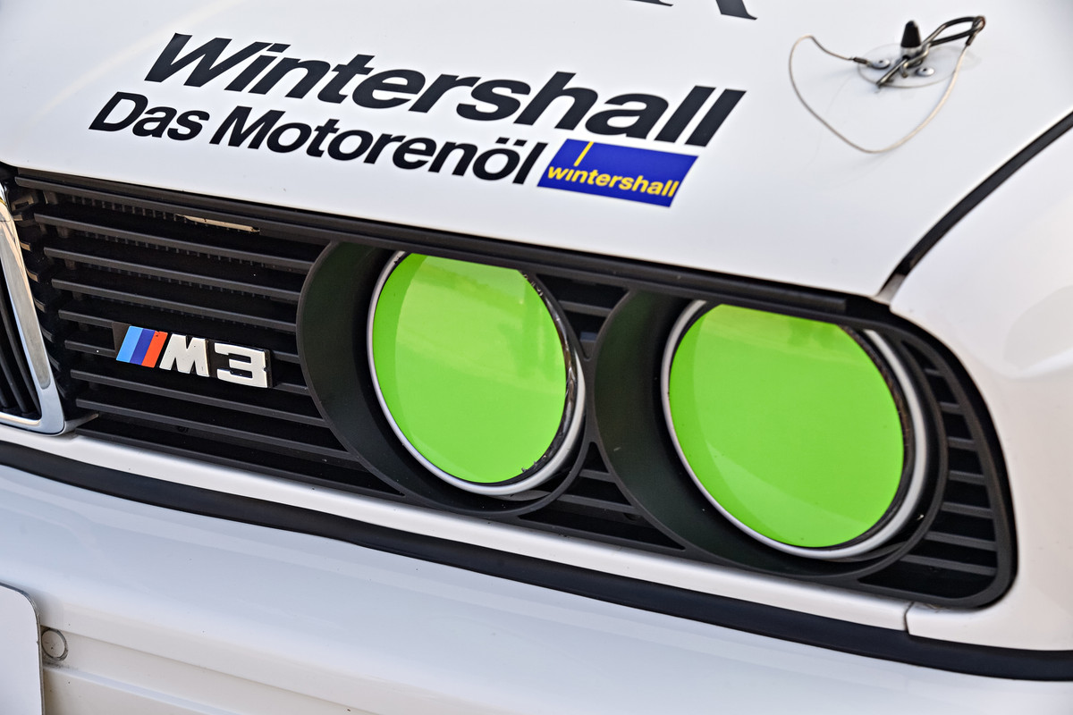 P90237187_highRes_the-bmw-m3-dtm-e30-0