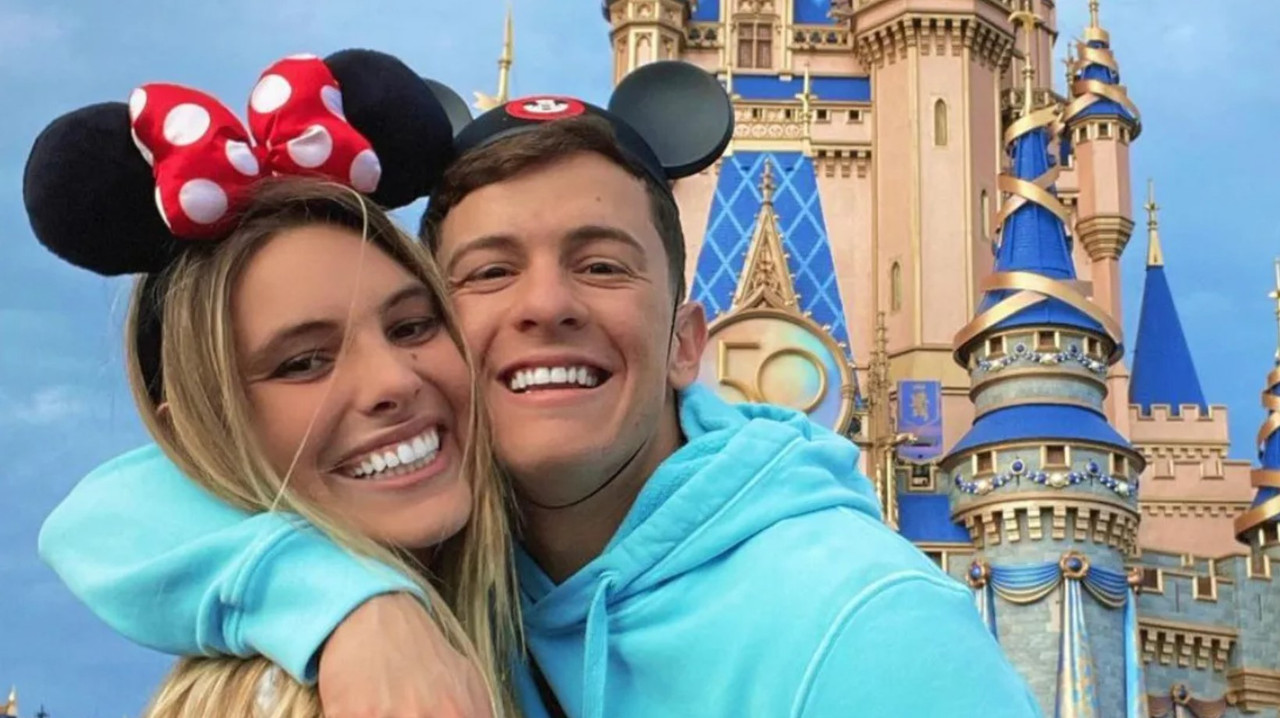 Guaynaa le propone matrimonio a Lele Pons en Tomorrowland