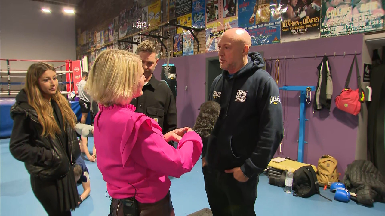 10.20 - 18.00.00 - ITV News West Country. Bringing you all the latest....ts_snapshot_25.03.326
