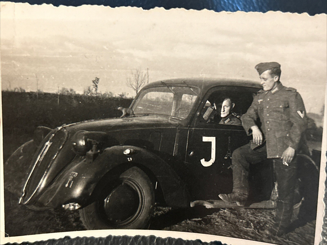 Foto Wk2 Wehrmacht Soldat Front Fahrzeug Pkw Simca 8 Nur 650 Stück Für Militär